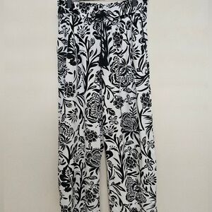 Knox Rose Black And White Wide Leg High Rise Pull On Pants